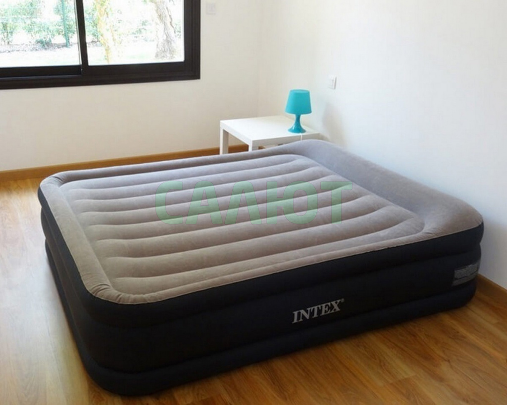 Надувная кровать Intex Deluxe 152х203х42см 64136